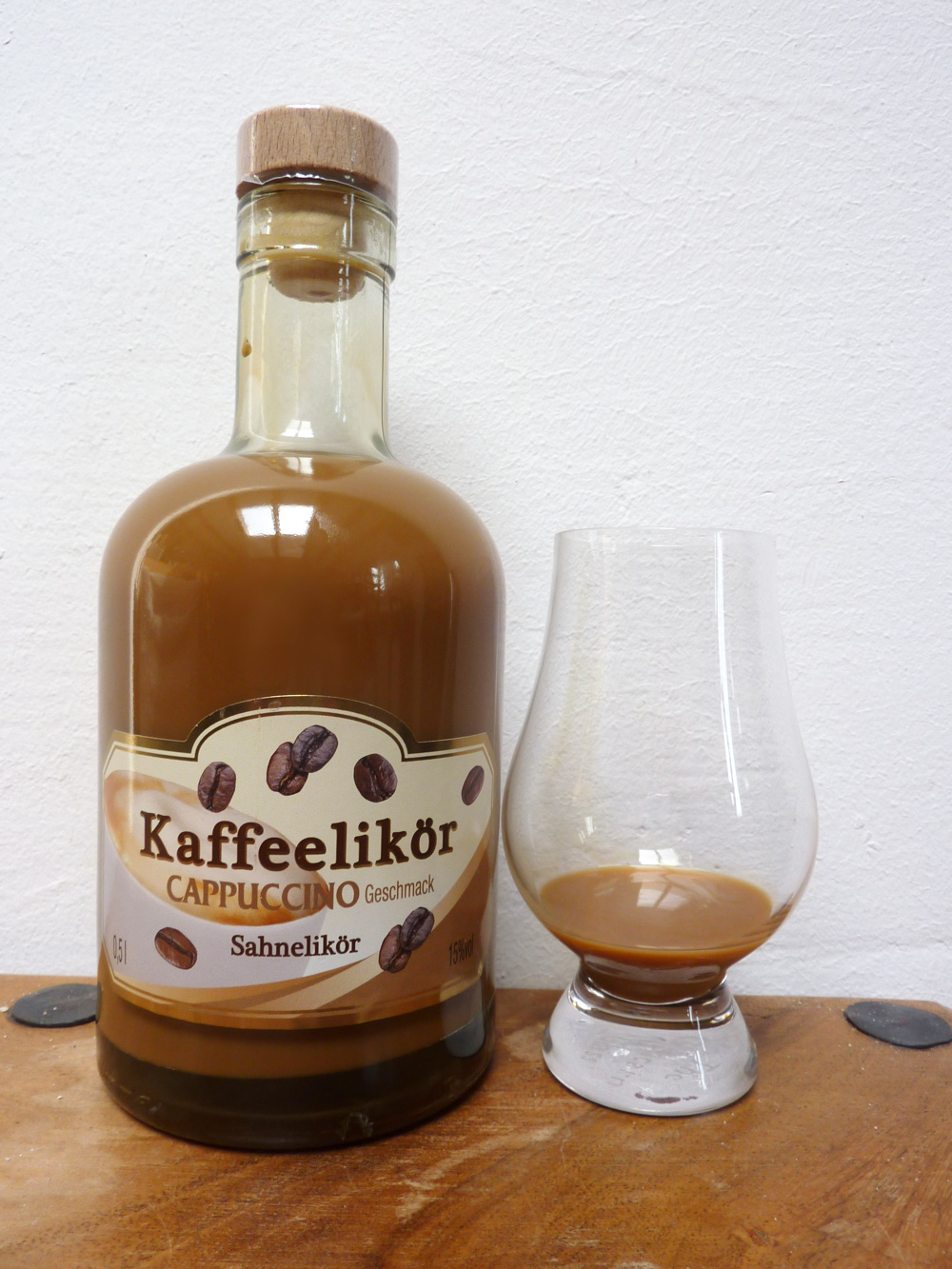 Im Test: Aldi Kaffeelikör Cappuccino Sahnelikör (15% Alk.) - Fuselkönig