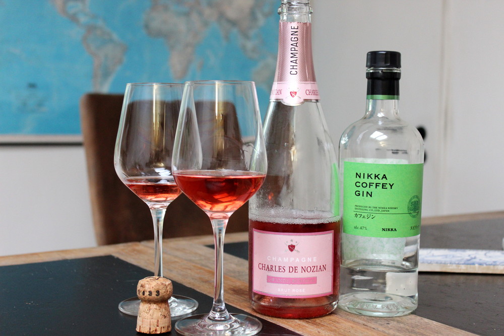 Netto Champagner Charles de Nozian Rosé und Nikka Coffey Gin